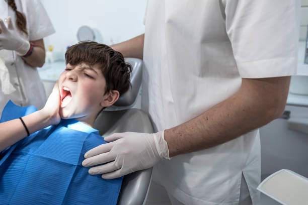 Best Broken or Cracked Tooth Emergency Dentist in Rochester, PA